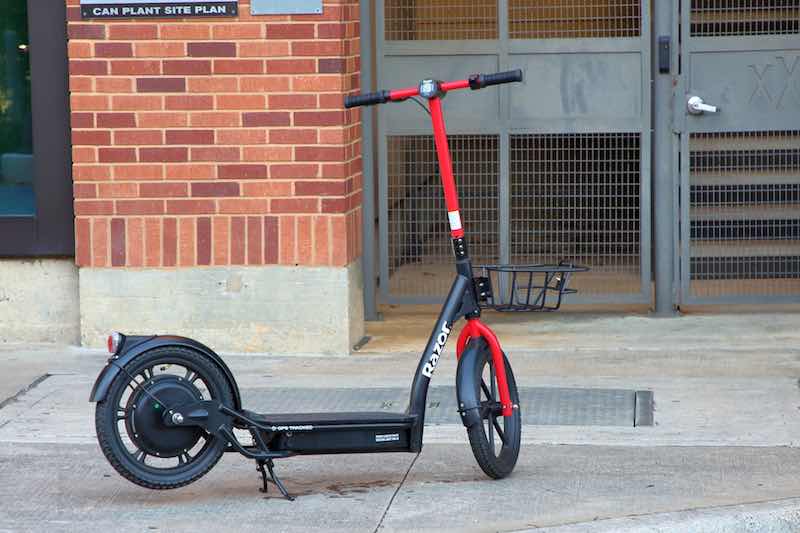 Escooter Bigger Wheels 1 electric bike